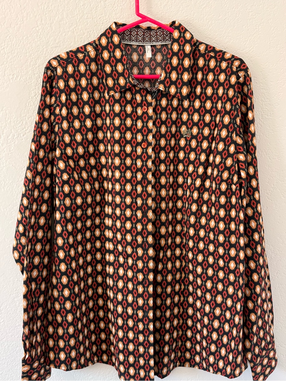 Cinch Women's Black Button-Down Shirt with Orange and Cream Geometric Print
